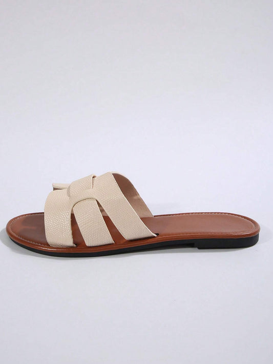 Camela™ Sandales Plates au Design Classique