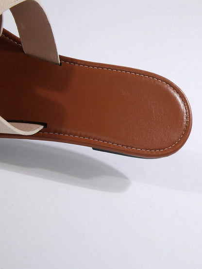 Camela™ Sandales Plates au Design Classique