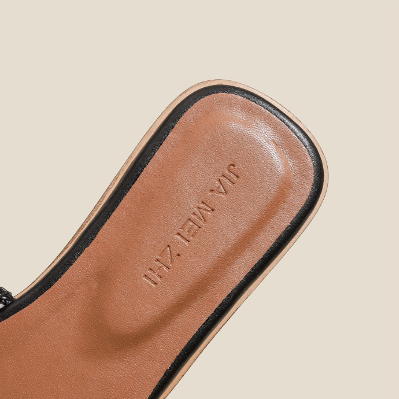 ÉLISE RAPHIA | SANDALES ÉLÉGANTES